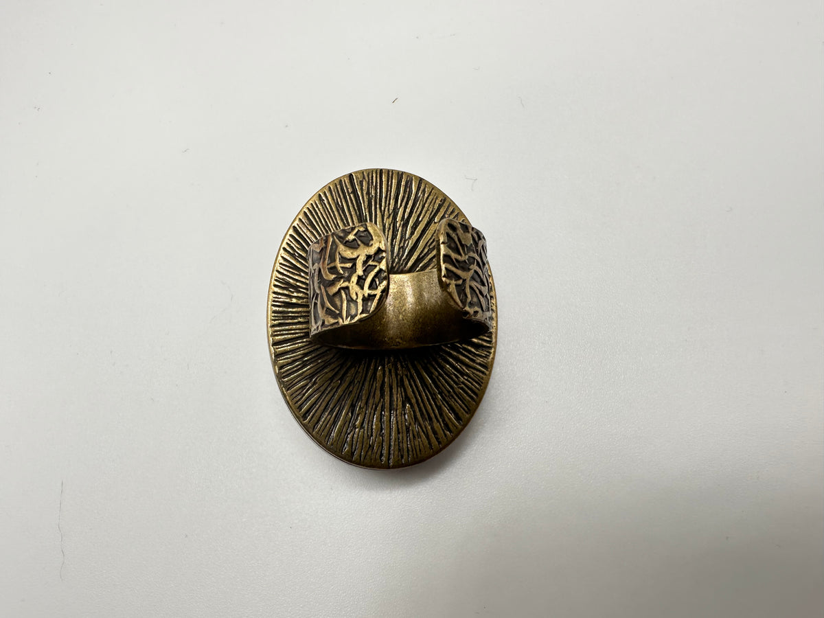 Meow Antoinette Ring