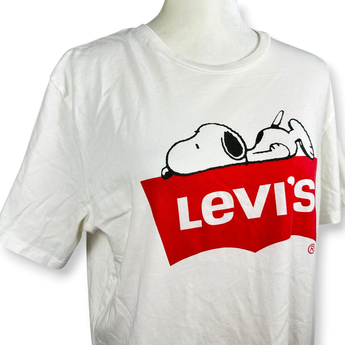 Levi’s x Snoopy White Tee