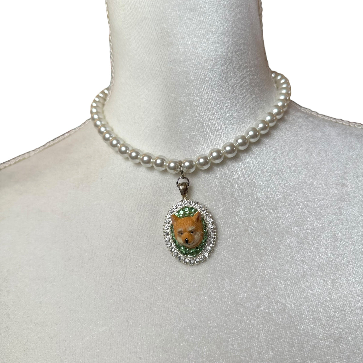 Pomeranian in Green Pearl Necklace