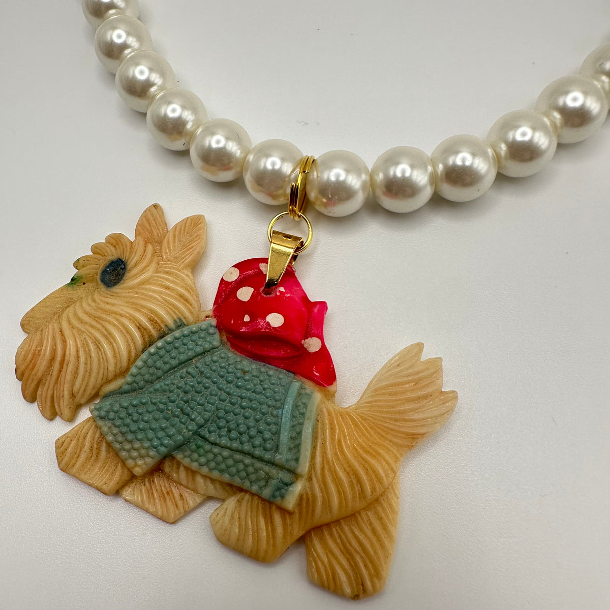 Vintage 60's Japanese Celluloid Dog Pearl Necklace