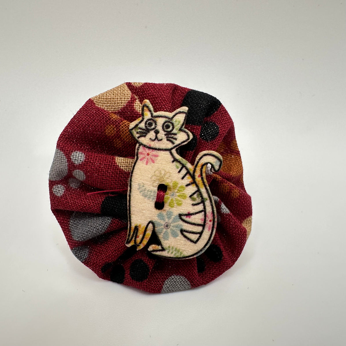 Fabric Swirl Kitty Cat Adjustable Ring - Burgundy