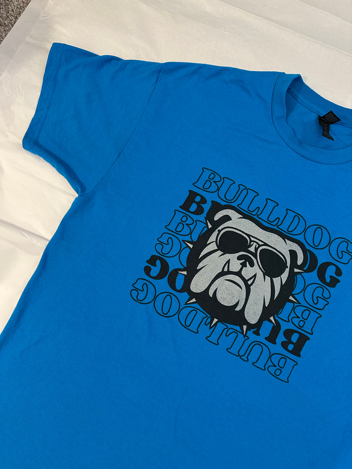 Blue Bulldog T-Shirt Size L