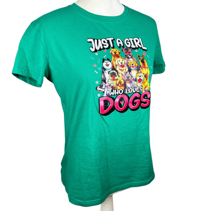 Just a girl who loves dogs Tee