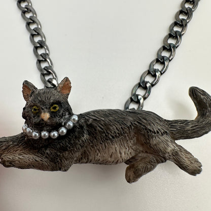 Vintage Kitty in Pearls Chain Necklace