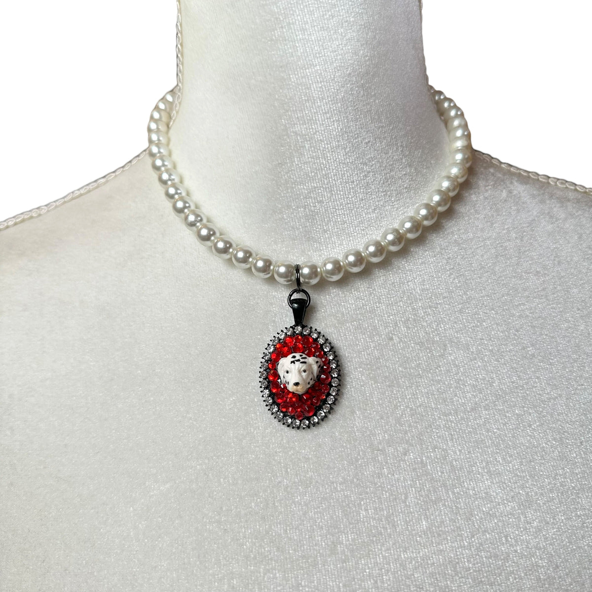 Dalmatian Red Rhinestone Pearl Necklace