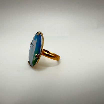 Vintage White Cat Themed Ring