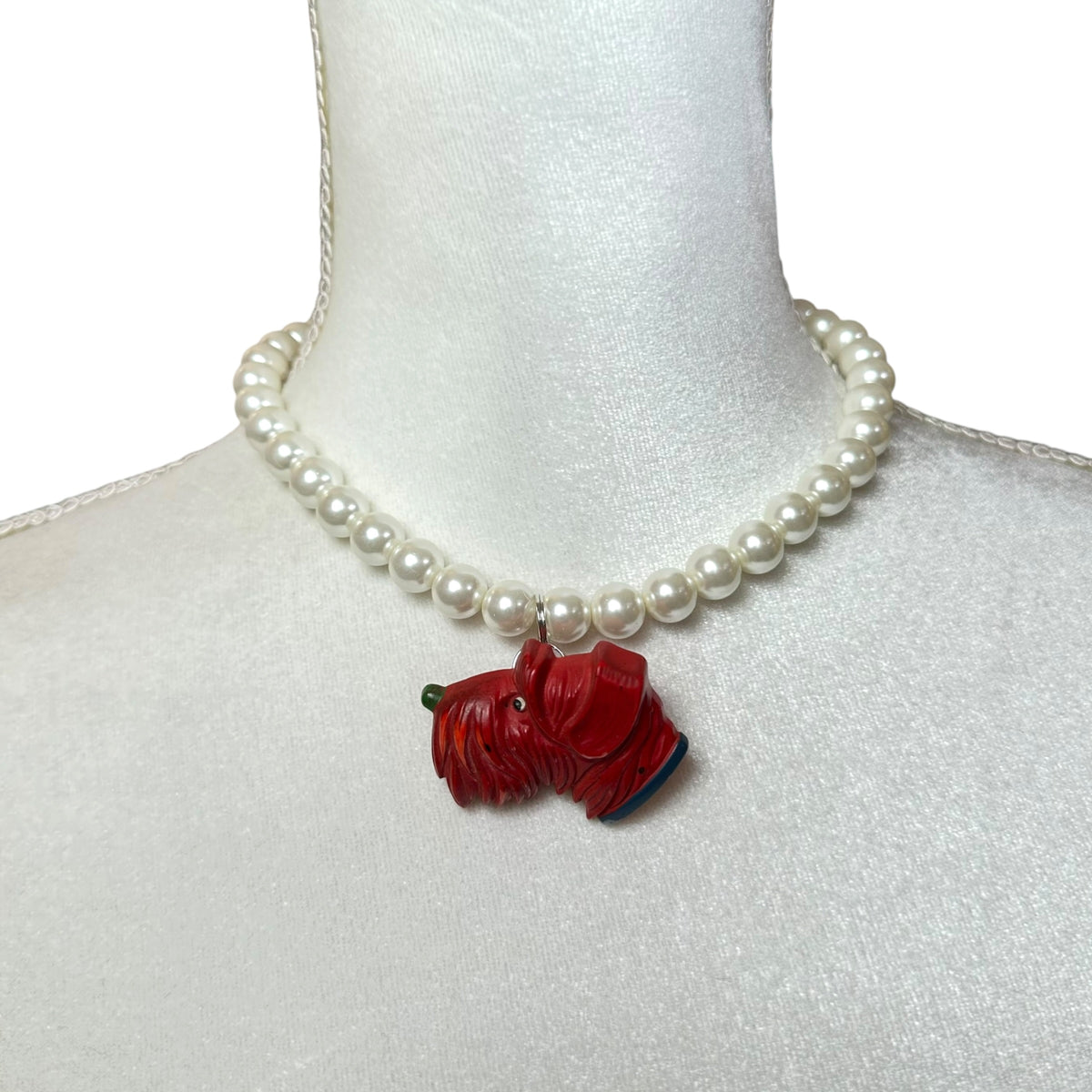 Vintage Japanese Celluloid Pearl Necklace
