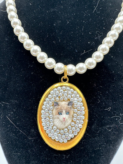 Antique Kitty Pearl Necklace